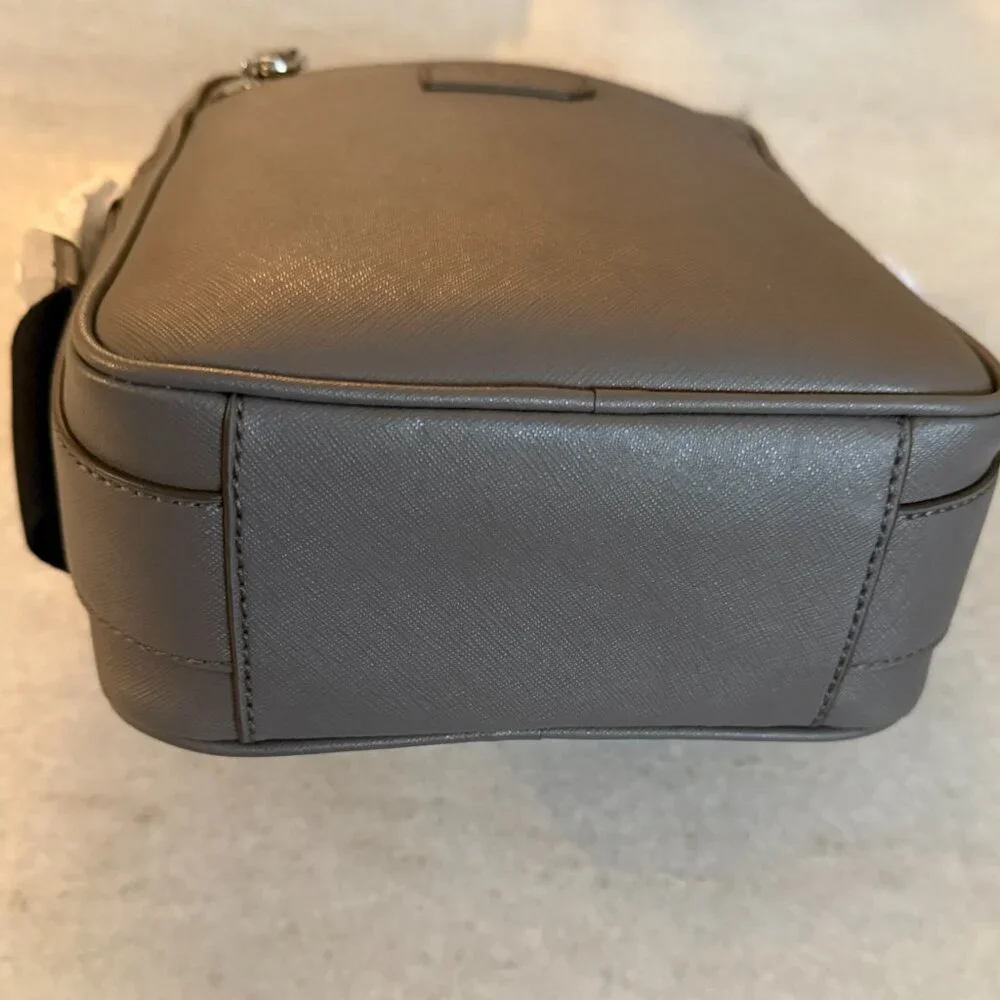 Bally Italy Men's/Unisex Crossbody‎ Bag in Gray Embossed Leather